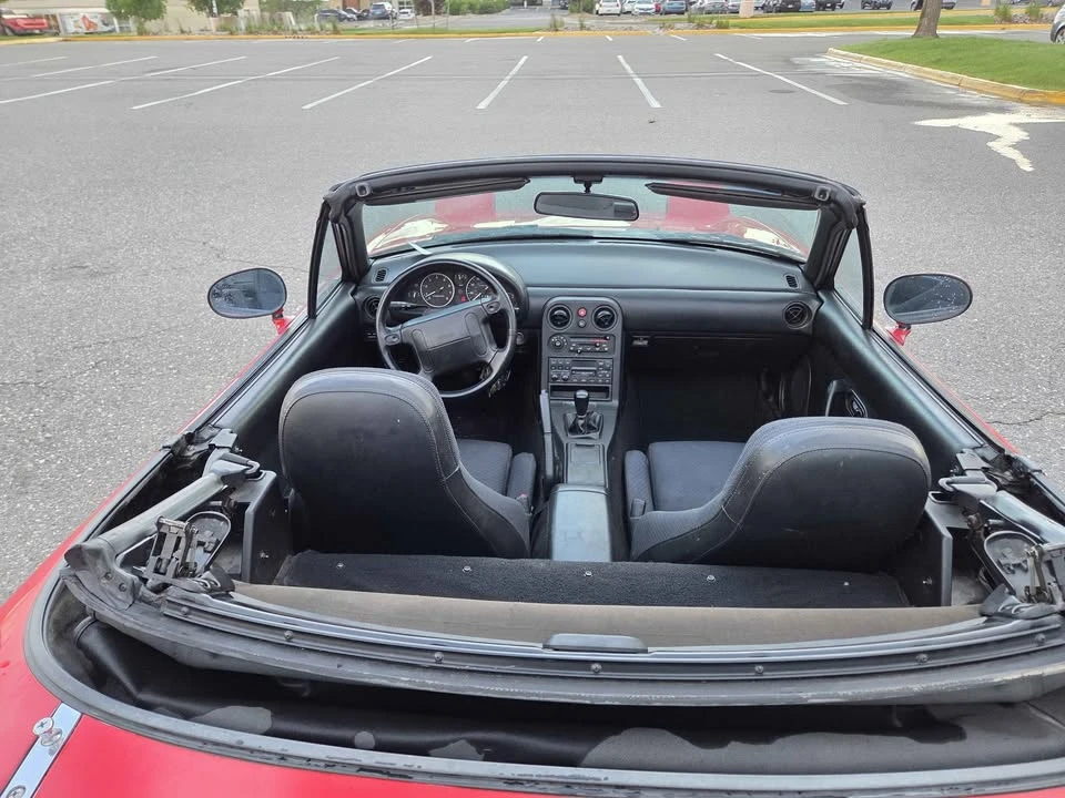 1992 Mazda NA MX-5 Miata - Image 8 of 12