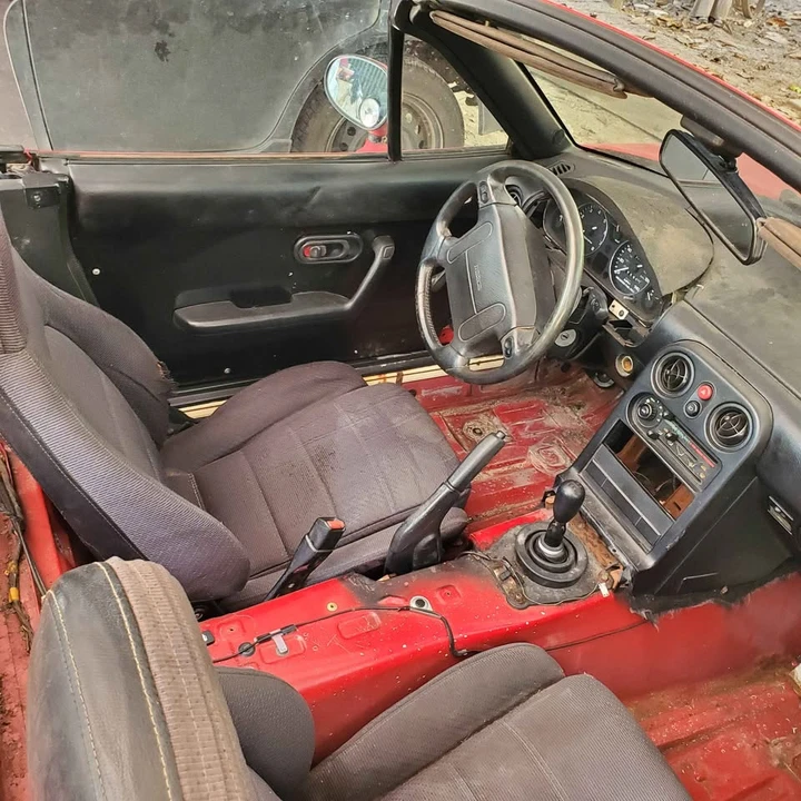 1992 Mazda NA MX-5 Miata - Image 10 of 10