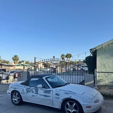 1992 Mazda MX-5 Convertible