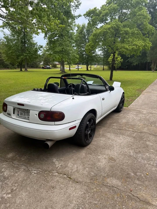 1992 Mazda NA MX-5 Miata - Image 4 of 9