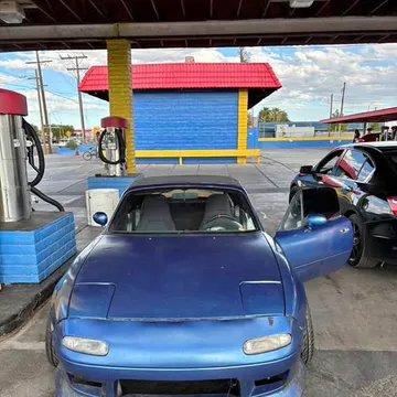 1992 Mazda MX-5 Convertible