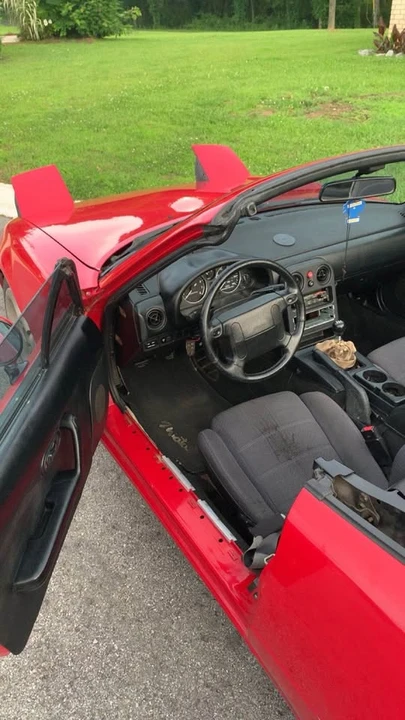 1992 Mazda NA MX-5 Miata - Image 2 of 10