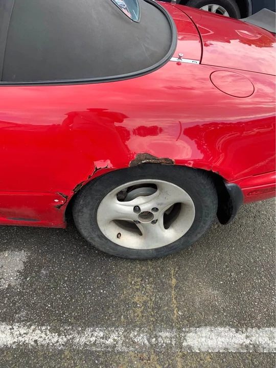 1992 Mazda NA MX-5 Miata - Image 9 of 10