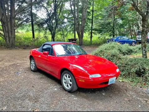 1992 Mazda MX-5 Convertible 2D