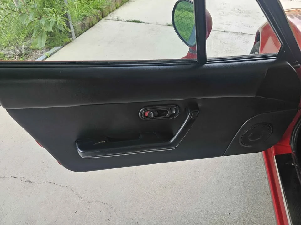 1992 Mazda NA MX-5 Miata - Image 9 of 16