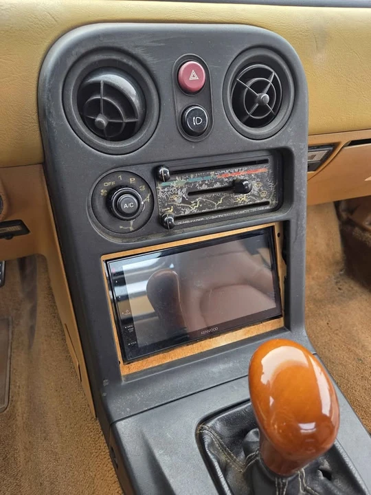 1992 Mazda NA MX-5 Miata - Image 11 of 20