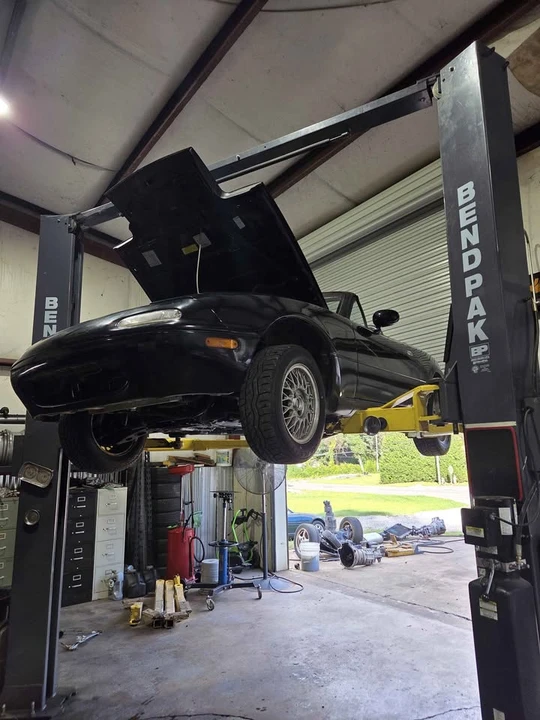 1992 Mazda NA MX-5 Miata - Image 17 of 20