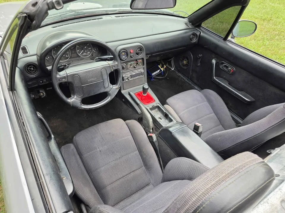 1992 Mazda NA MX-5 Miata - Image 7 of 20