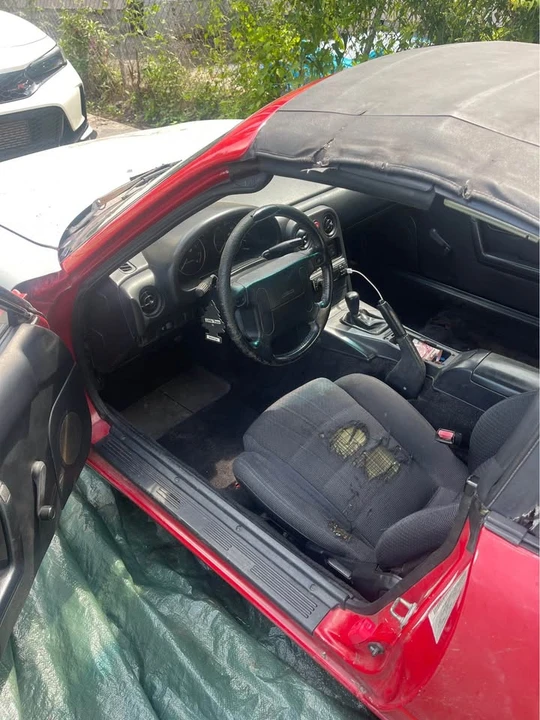 1992 Mazda NA MX-5 Miata - Image 5 of 7