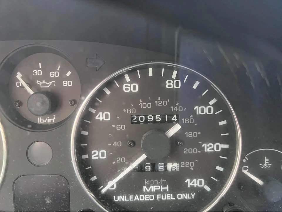1992 Mazda NA MX-5 Miata - Image 5 of 10