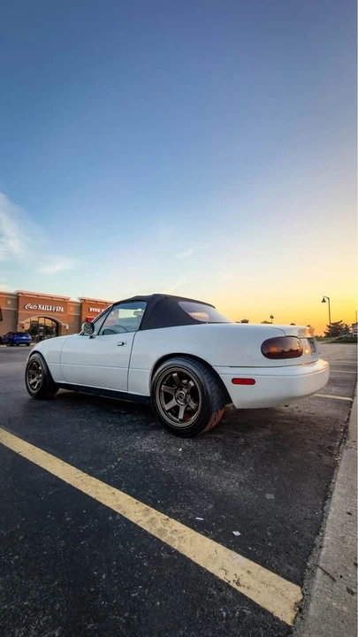 1992 Mazda NA MX-5 Miata - Image 3 of 6