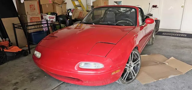 1992 Mazda MX-5 Convertible 2D