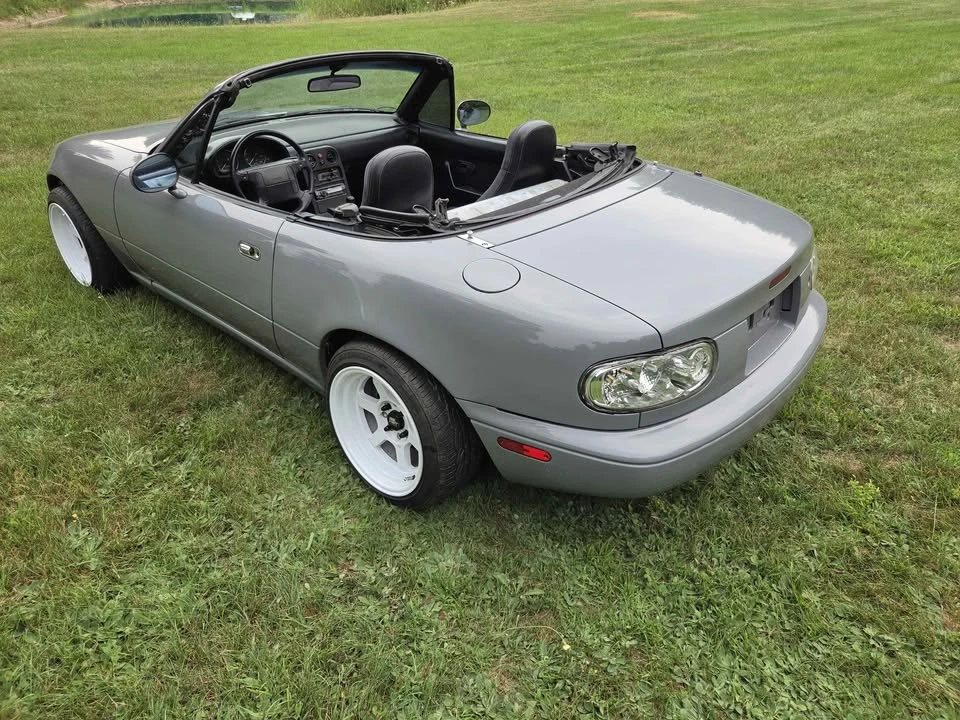 1992 Mazda NA MX-5 Miata - Image 2 of 20