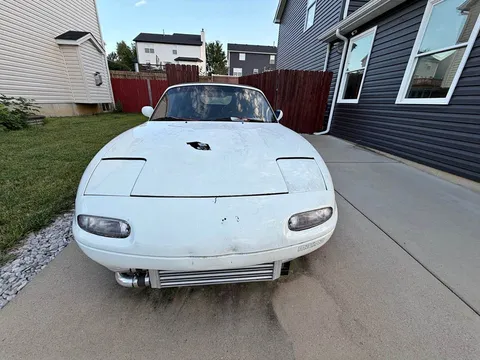 1992 Mazda MX-5 Miata Convertible 2D