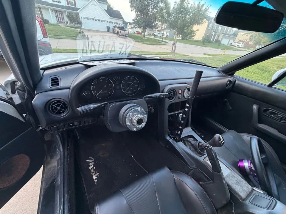 1992 Mazda NA MX-5 Miata - Image 3 of 7