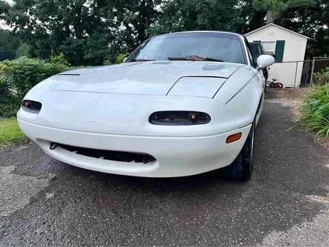1992 Mazda MX-5 Convertible 2D