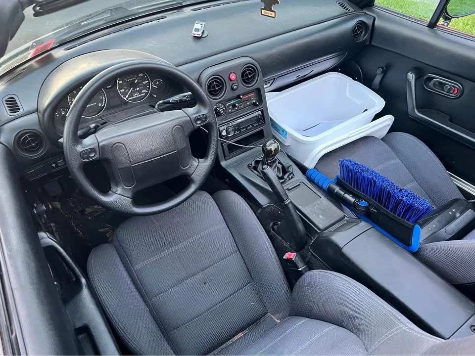 1992 Mazda NA MX-5 Miata - Image 3 of 5