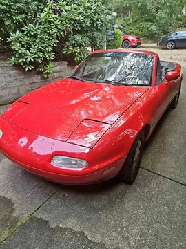 1992 Mazda MX-5 Convertible 2D
