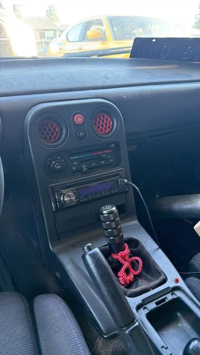 1992 Mazda NA MX-5 Miata - Image 4 of 6
