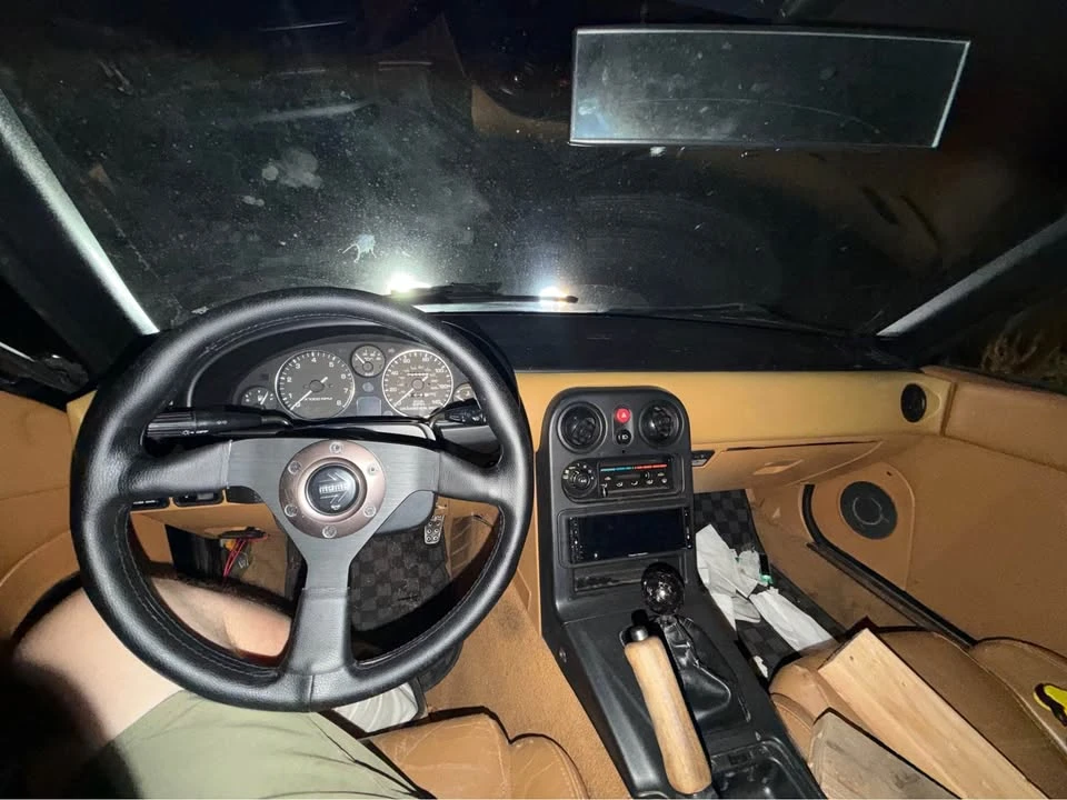 1992 Mazda NA MX-5 Miata - Image 5 of 6