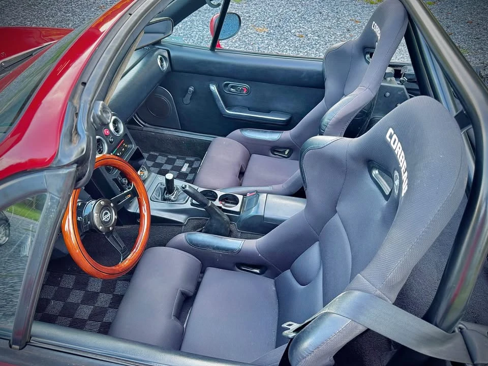 1992 Mazda NA MX-5 Miata - Image 5 of 8