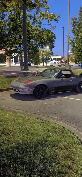 1992 Mazda NA MX-5 Miata - Image 6 of 13