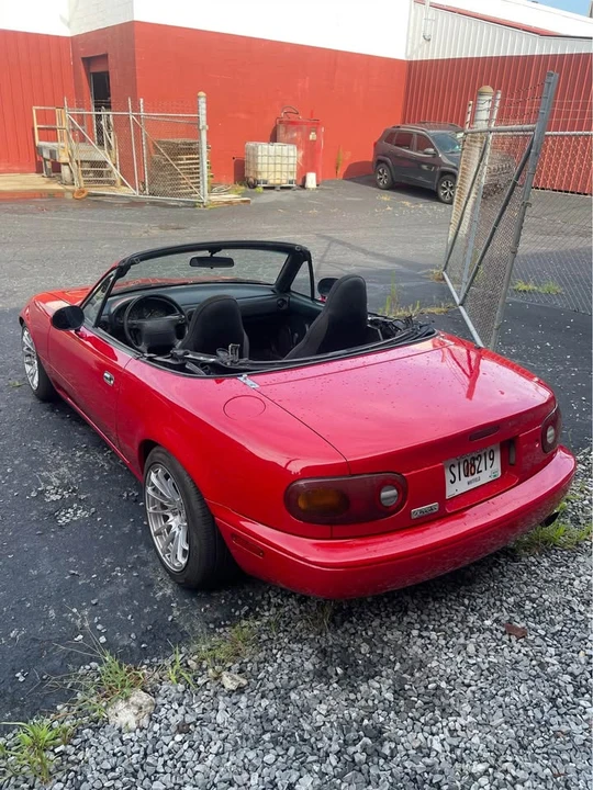 1992 Mazda NA MX-5 Miata - Image 4 of 6