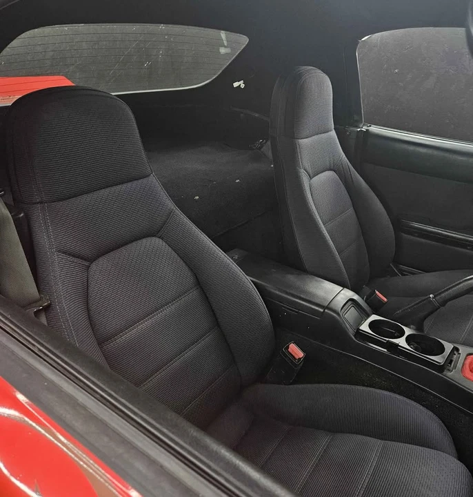 1992 Mazda NA MX-5 Miata - Image 9 of 14