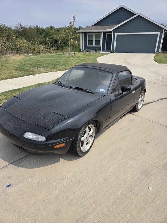 1992 Mazda NA MX-5 Miata - Image 2 of 10