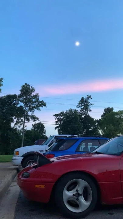 1992 Mazda NA MX-5 Miata - Image 8 of 10