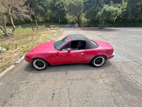 1992 Mazda MX-5 Convertible 2D