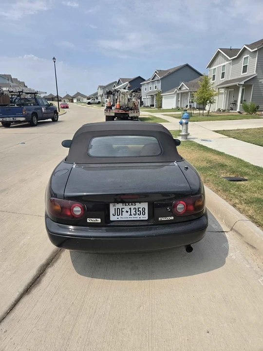 1992 Mazda NA MX-5 Miata - Image 4 of 10