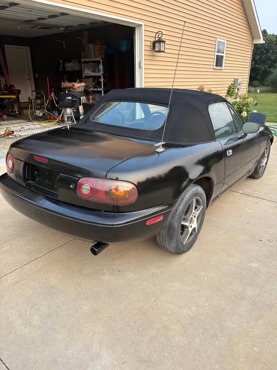 1992 Mazda NA MX-5 Miata - Image 3 of 5