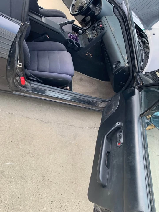 1992 Mazda NA MX-5 Miata - Image 8 of 13