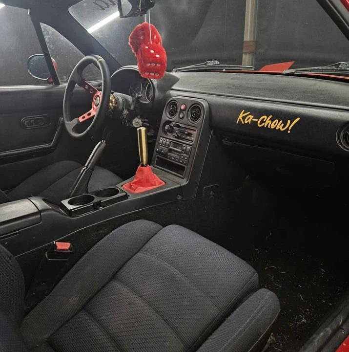 1992 Mazda NA MX-5 Miata - Image 8 of 14