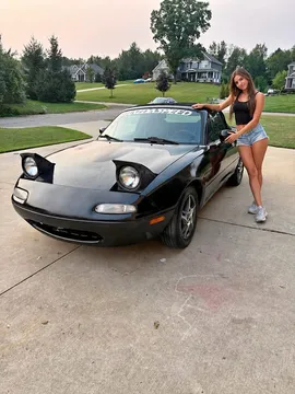 1992 Mazda MX-5 Convertible 2D
