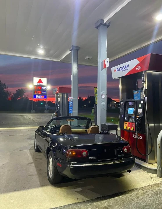 1992 Mazda NA MX-5 Miata - Image 3 of 6