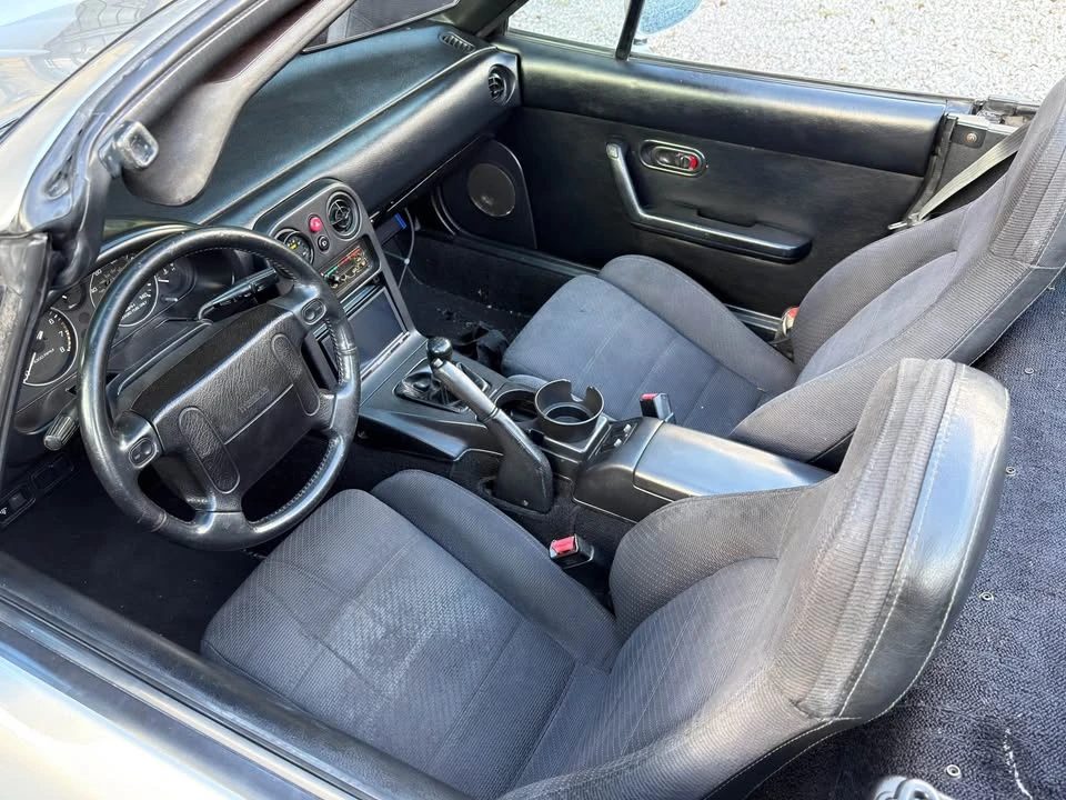 1992 Mazda NA MX-5 Miata - Image 7 of 10