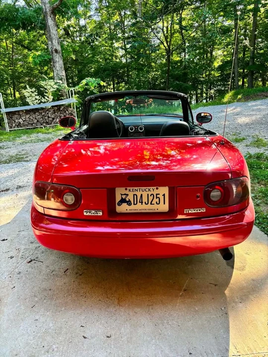 1992 Mazda NA MX-5 Miata - Image 5 of 13