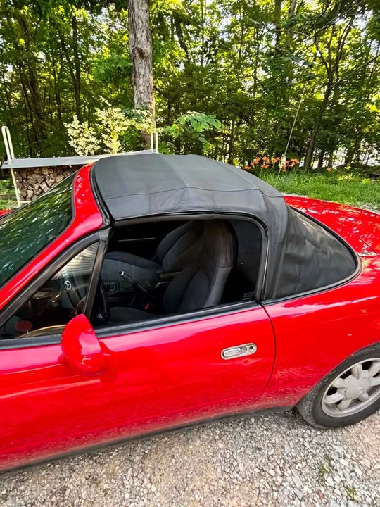 1992 Mazda NA MX-5 Miata - Image 7 of 13