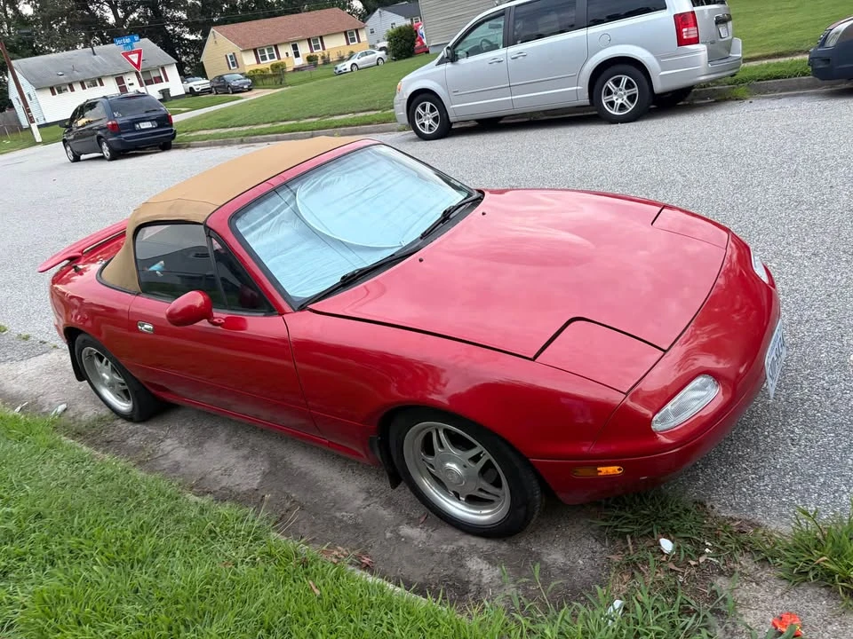 1992 Mazda NA MX-5 Miata - Image 4 of 9