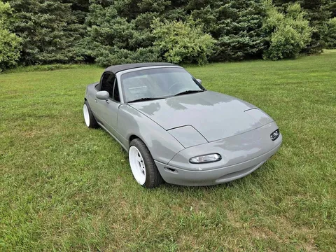 1992 Mazda MX-5 Convertible 2D