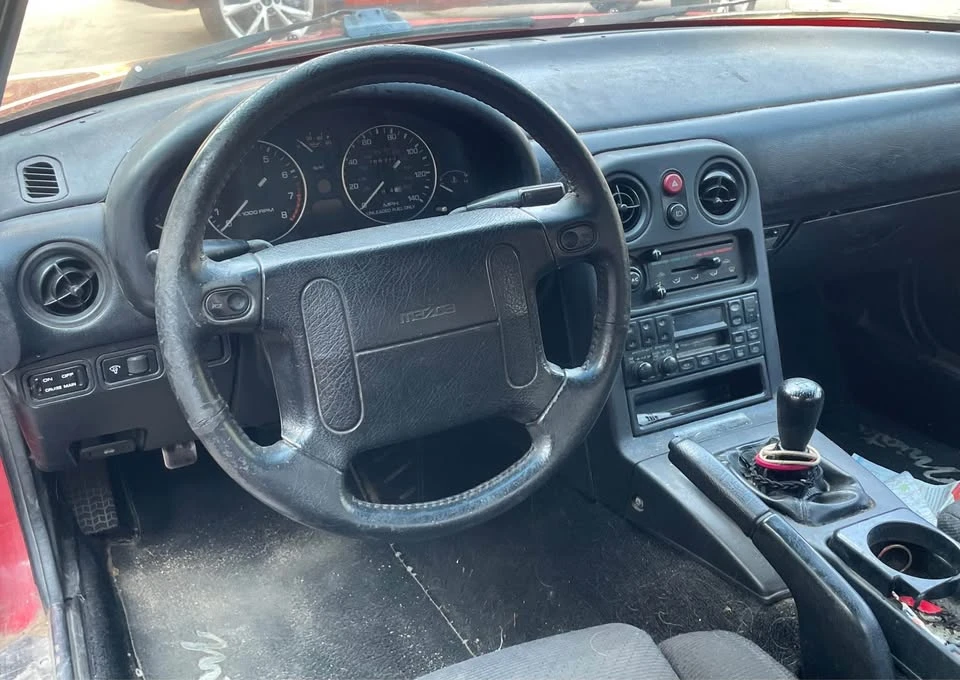 1992 Mazda NA MX-5 Miata - Image 11 of 11