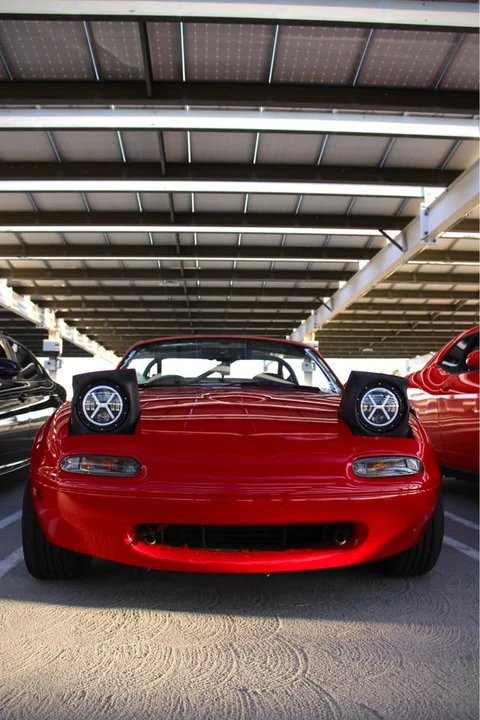 1992 Mazda NA MX-5 Miata - Image 9 of 11