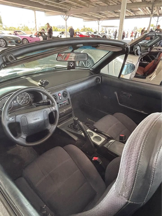 1992 Mazda NA MX-5 Miata - Image 9 of 19
