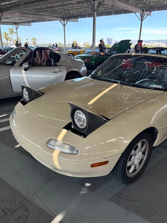 1992 Mazda NA MX-5 Miata - Image 6 of 19