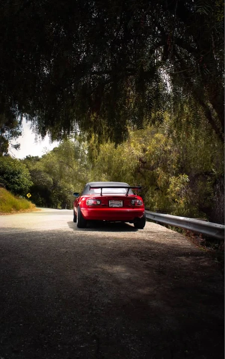1992 Mazda NA MX-5 Miata - Image 5 of 11