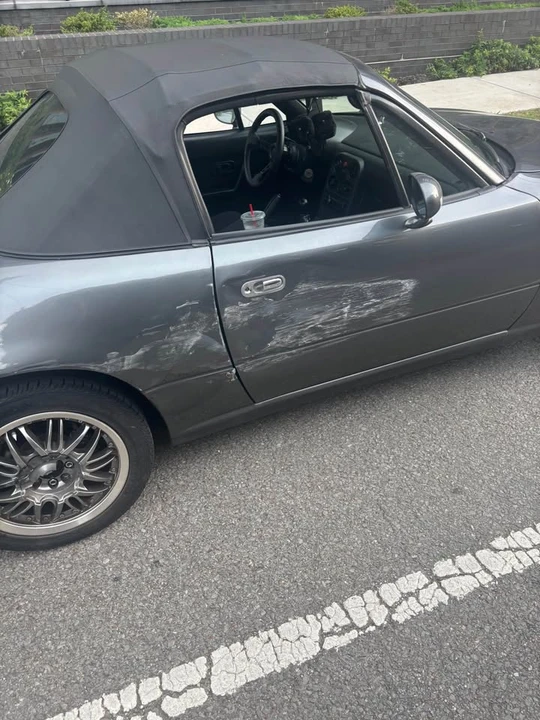 1992 Mazda NA MX-5 Miata - Image 8 of 8