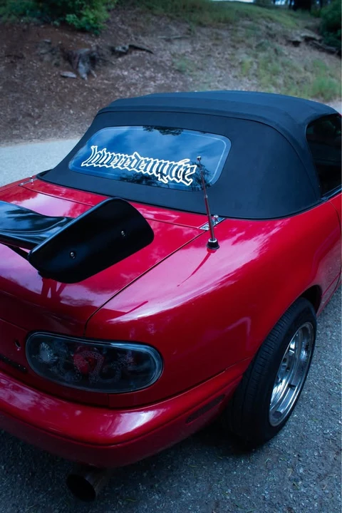 1992 Mazda NA MX-5 Miata - Image 3 of 11