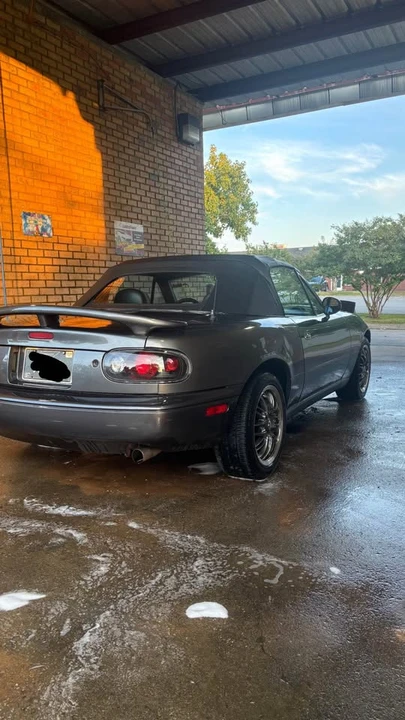 1992 Mazda NA MX-5 Miata - Image 2 of 8